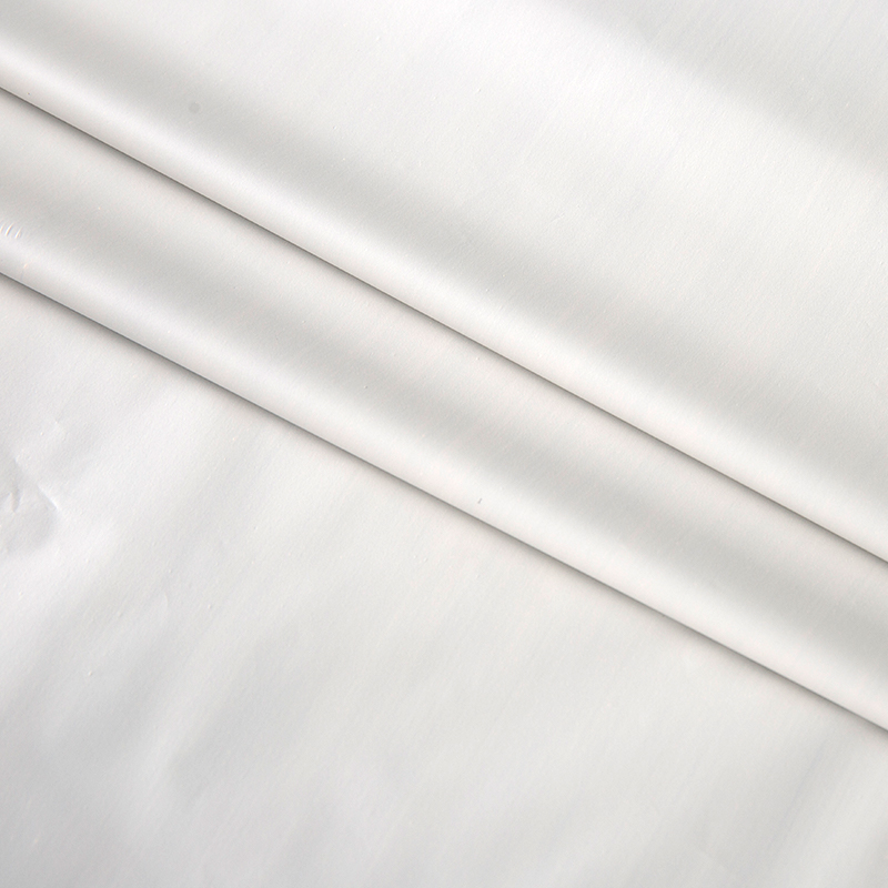 Низький дихаючий 2 шар 100% затемнення плівка TPU для завіси бежевого + чорного чорного затемнення