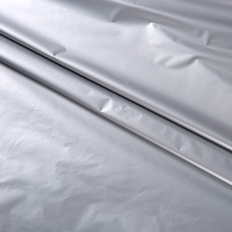 Низький дихаючий 2 шар 100% затемнення плівка TPU для штор срібла + чорна плівка Blackout